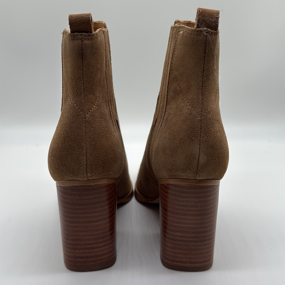 Marc Fisher Oshay Pointed Toe Booties in Natural Suede Size 9 - Picture 6 of 11
